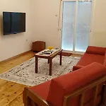 Atelier Poly - Two Bedroom Apartment For 5 Persons -50M To Metro Sintrivani Station- 6Th Floor Plain View - Center -