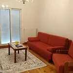 Atelier Poly - Two Bedroom Apartment For 5 Persons -50M To Metro Sintrivani Station- 6Th Floor Plain View - Center -