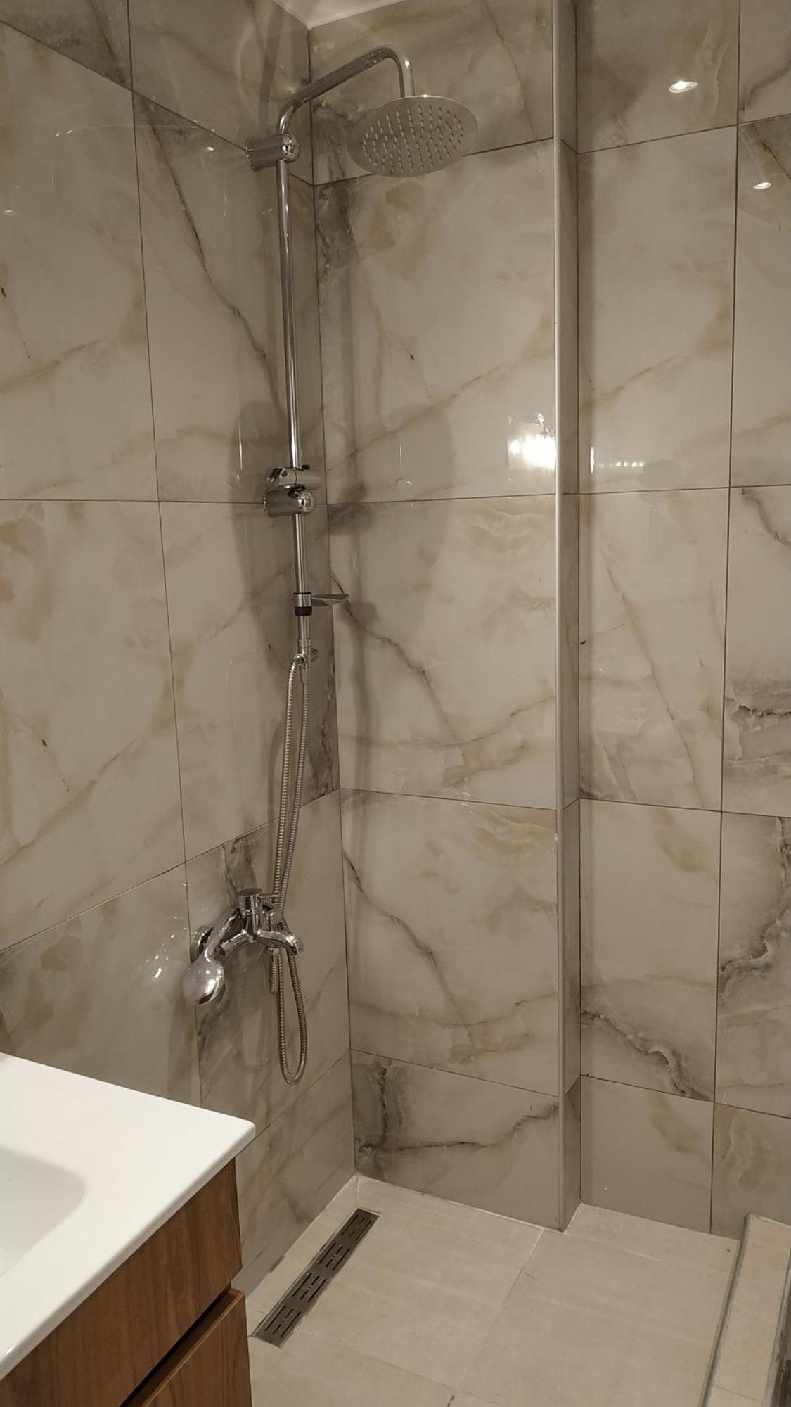 Apartment Atelier Poly - Two Bedroom For 5 Persons -50m To Metro Sintrivani Station- 6th Floor Plain View - Center - Thessaloniki