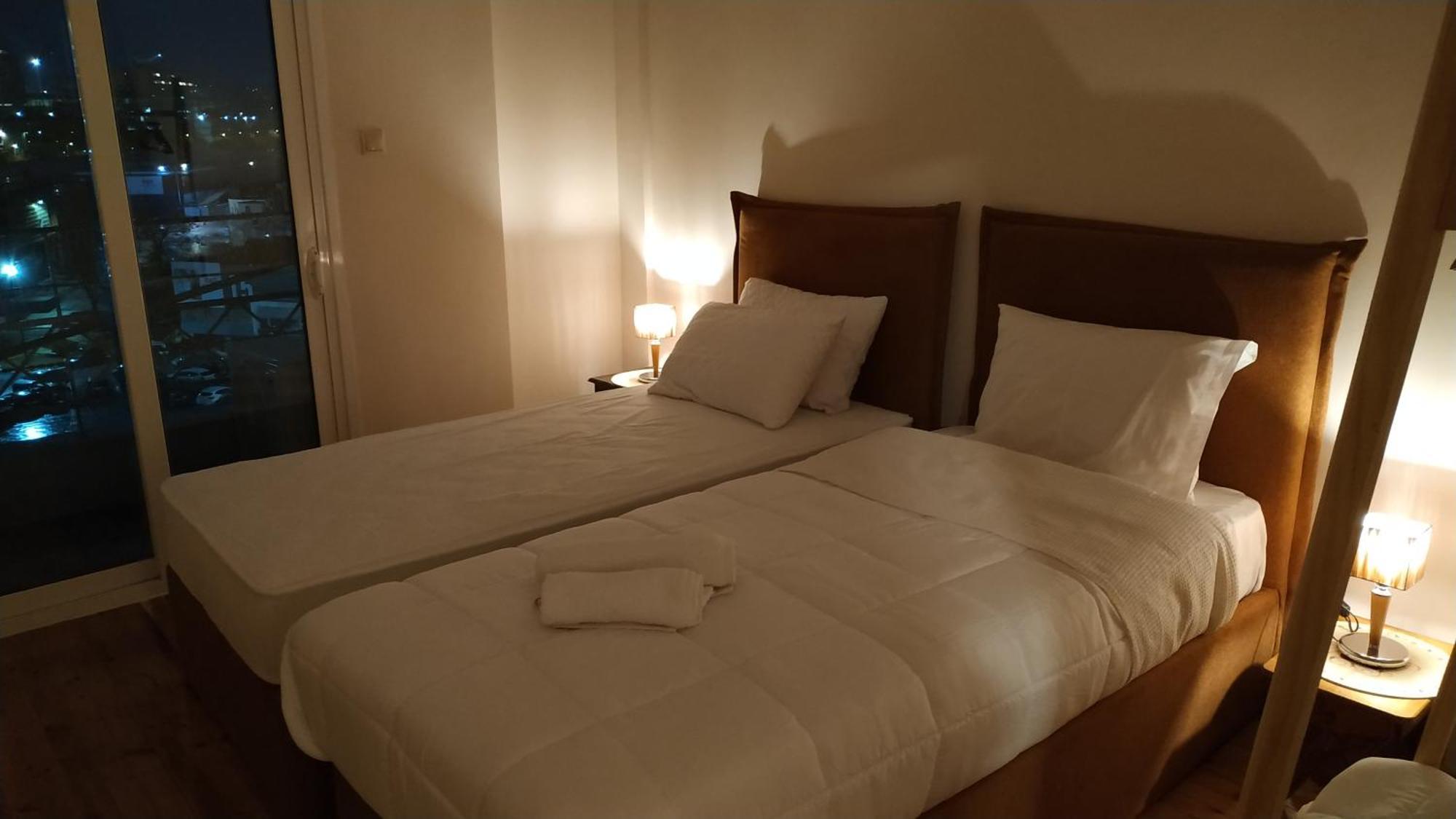 Atelier Poly - Two Bedroom For 5 Persons -50m To Metro Sintrivani Station- 6th Floor Plain View - Center - Apartment *