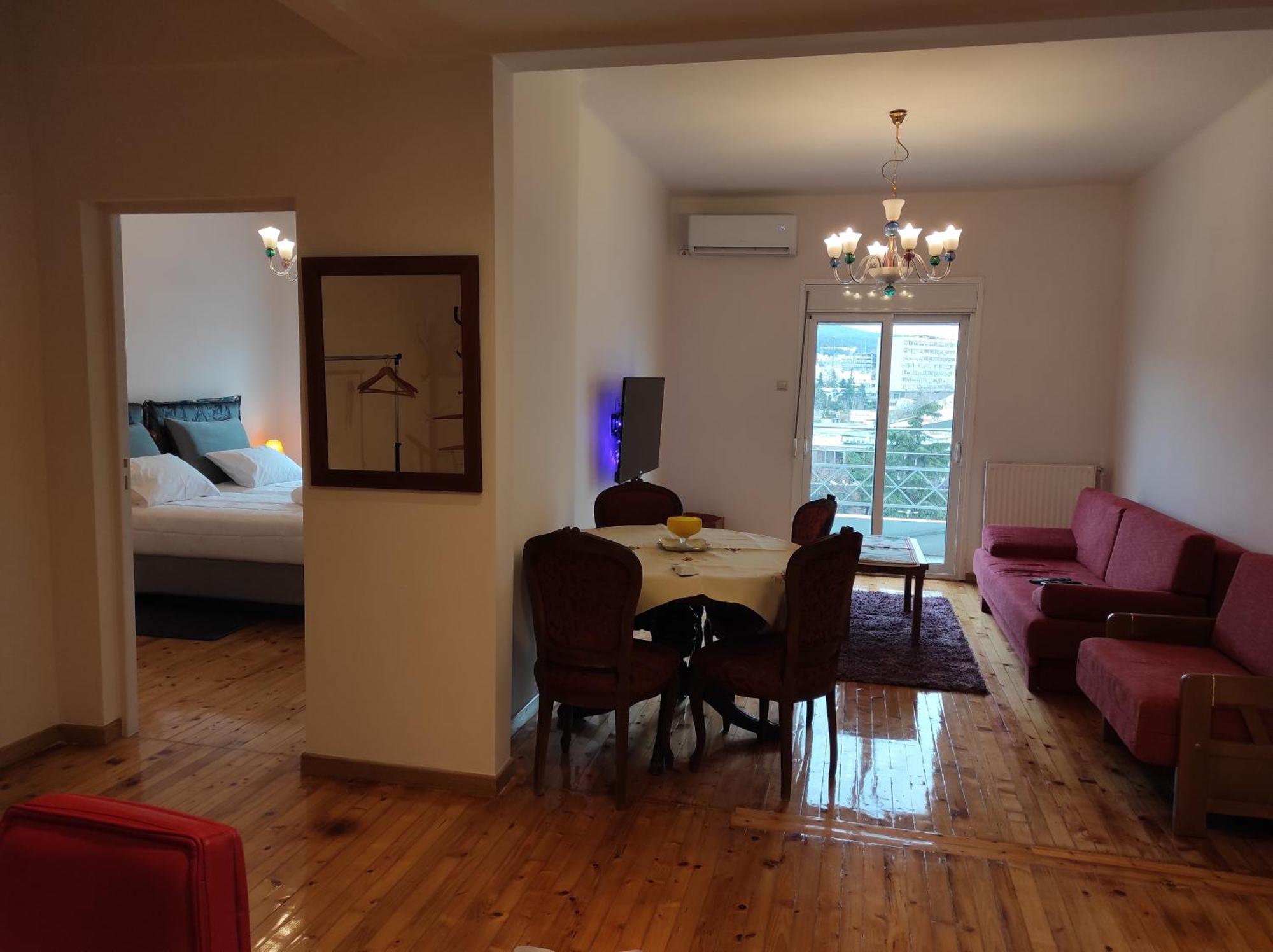 Atelier Poly - Two Bedroom For 5 Persons -50m To Metro Sintrivani Station- 6th Floor Plain View - Center - * Thessaloniki