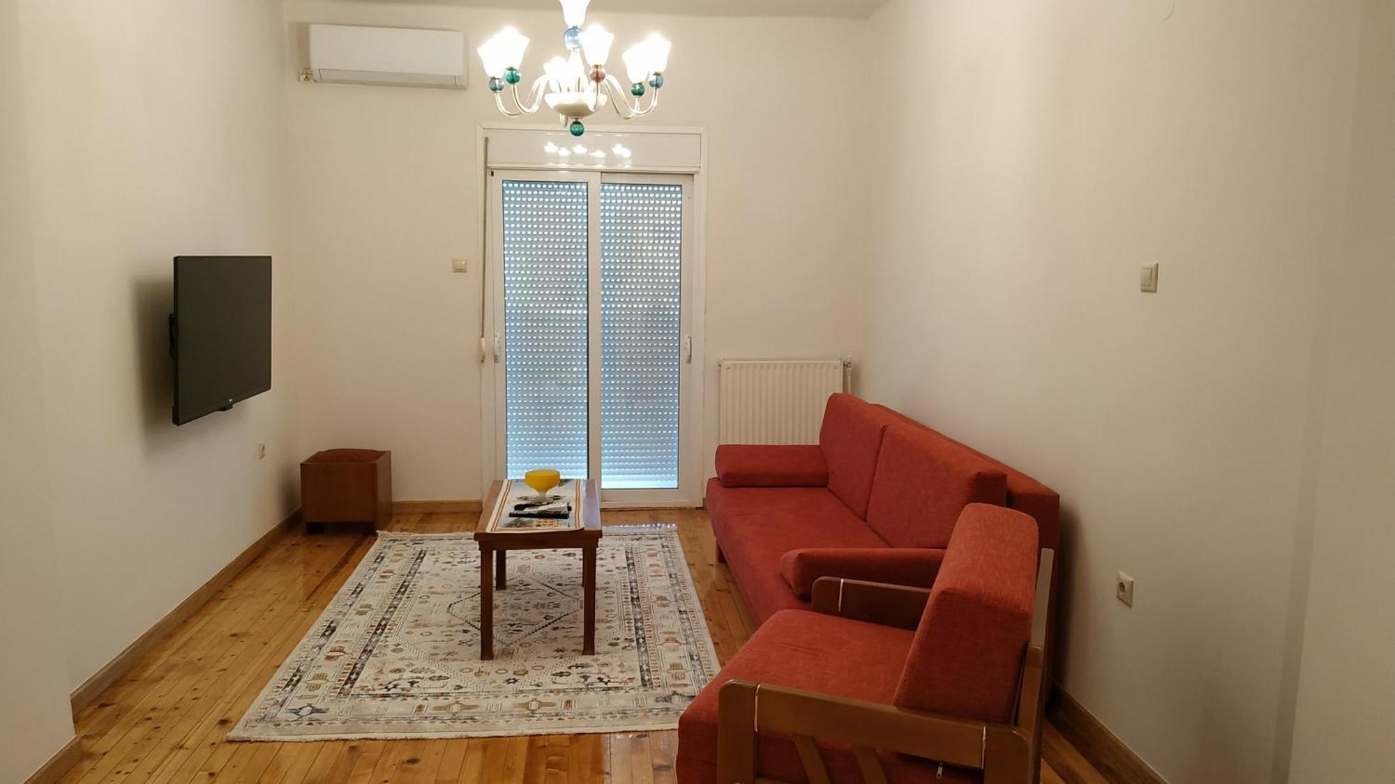 Atelier Poly - Two Bedroom For 5 Persons -50m To Metro Sintrivani Station- 6th Floor Plain View - Center - Thessaloniki