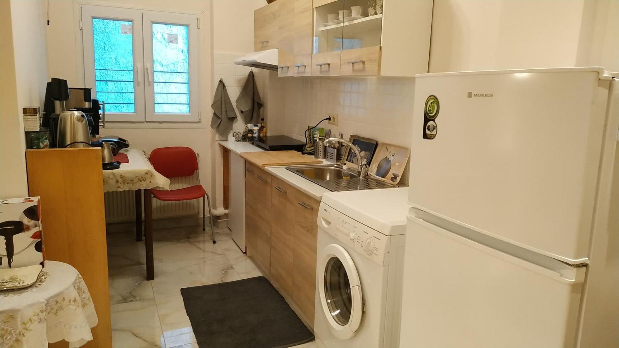 Atelier Poly - Two Bedroom For 5 Persons -50m To Metro Sintrivani Station- 6th Floor Plain View - Center - Apartment